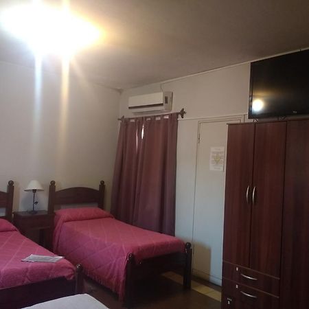 Hotel Satiri Сальта Экстерьер фото
