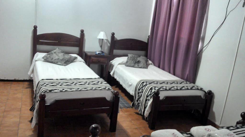 Hotel Satiri Сальта Экстерьер фото